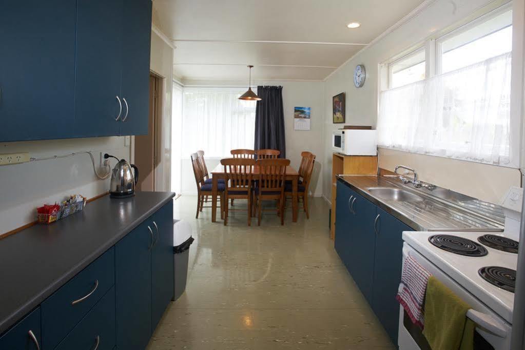 Accommodation Fiordland -The Three Bedroom House At 226A Milford Road 蒂阿瑙湖 外观 照片